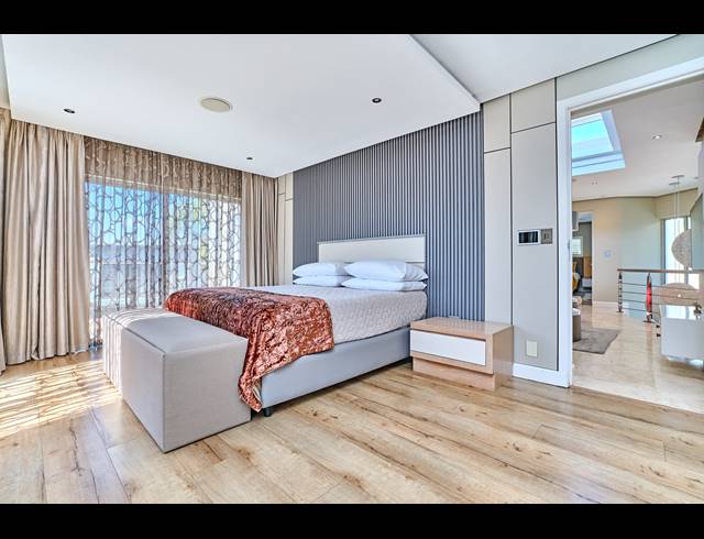 3 BEDROOM HOUSE FOR SALE IN SANDOWN